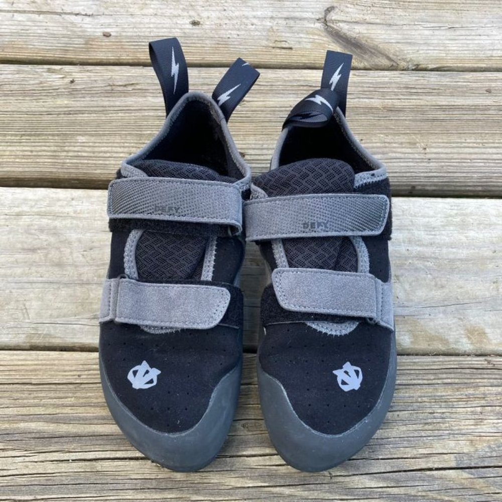Evol Defy unisex rock climbing shoes